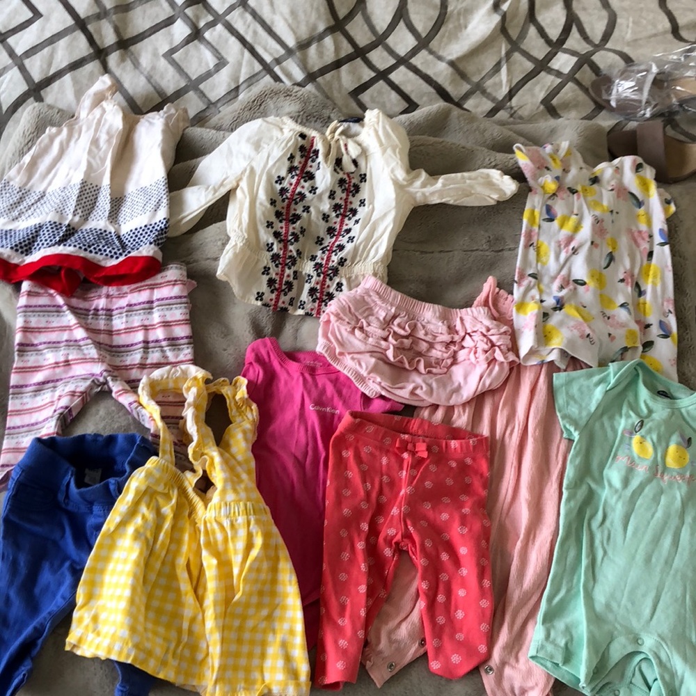 EUC baby girl clothes 0-3, 3-6 mo!